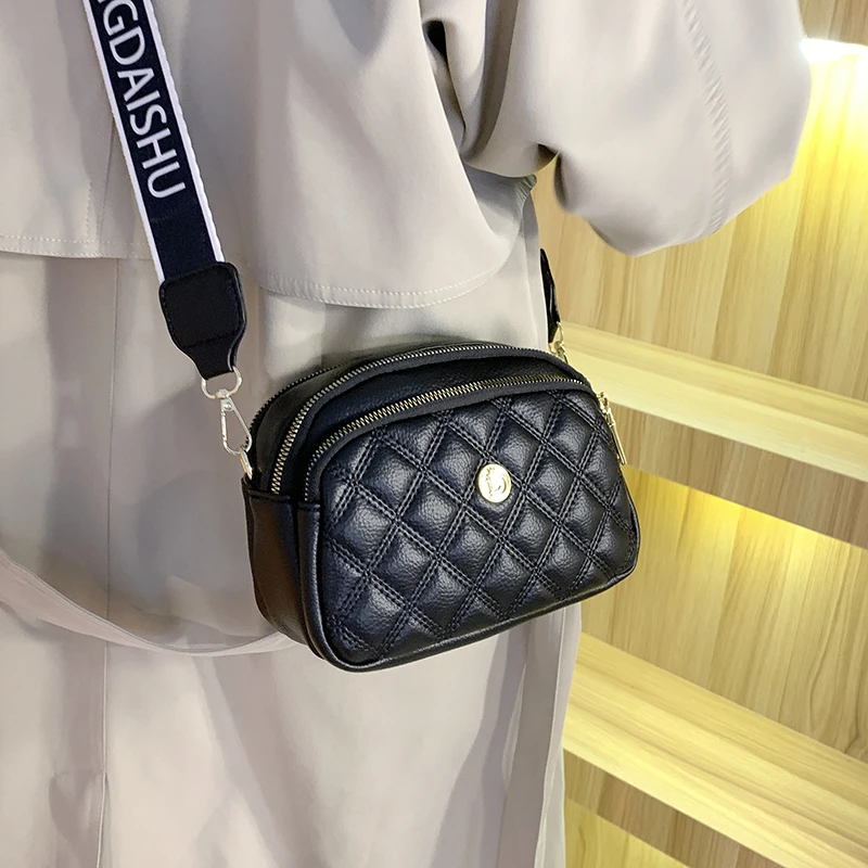 2024新款休闲百搭单肩斜挎包菱格小香风ins潮时尚通勤女包小包包