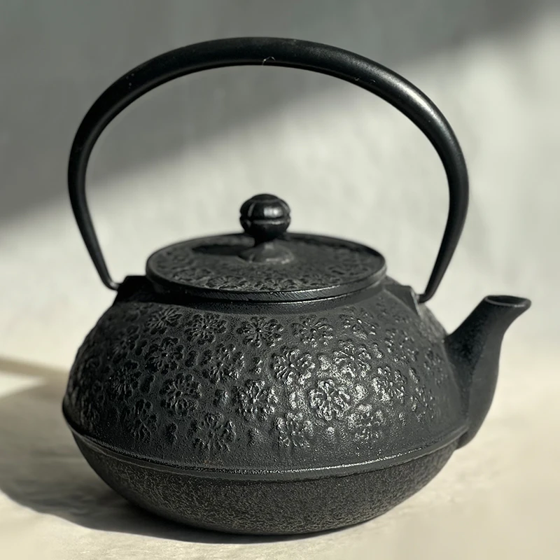 岩鋳特价南部铁器樱花烧水壶1.3L