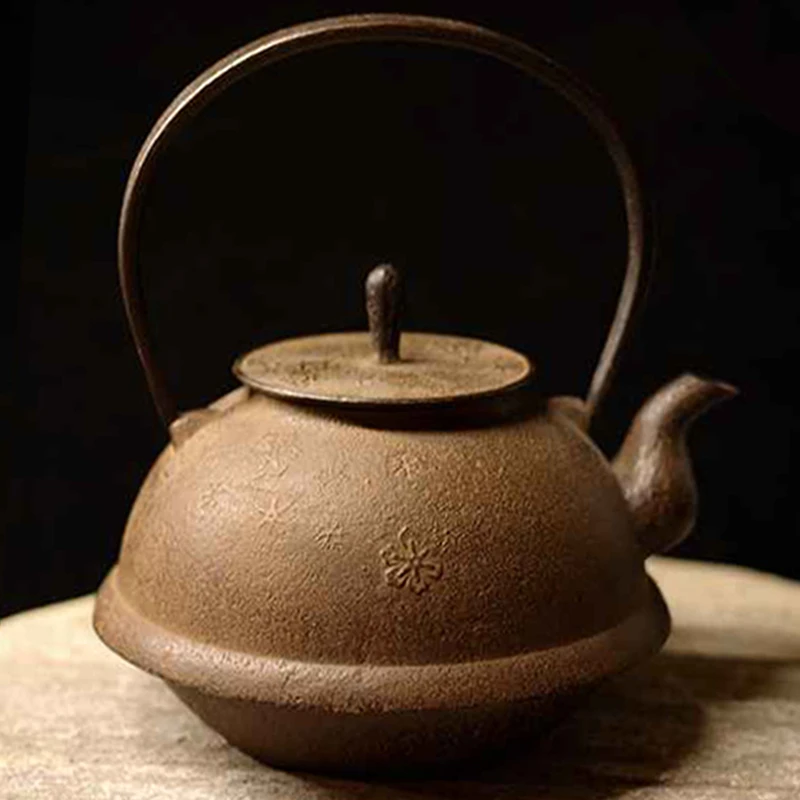 清茂作八重樫亮真釜型铁壶