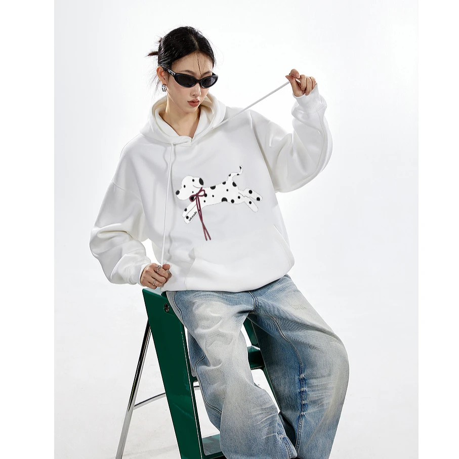 ICHMODE斑点小狗加绒卫衣