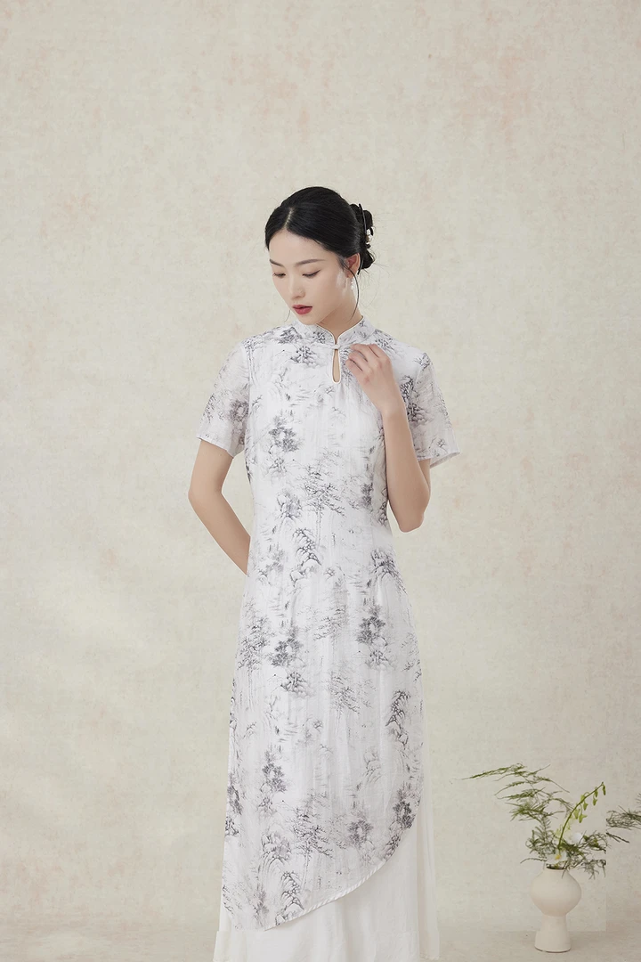 【梨花庄】2024春夏2F1A009改良新中式奥黛旗袍时髦