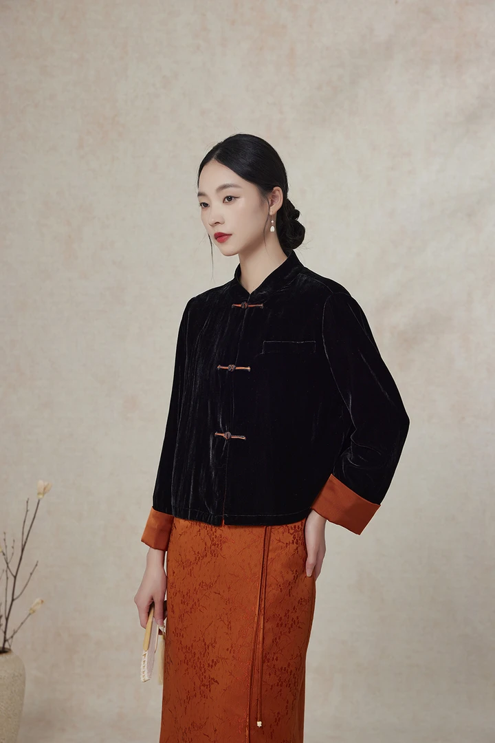 【梨花庄】24秋冬2F3W169国风中式短外套女长袖丝绒上衣