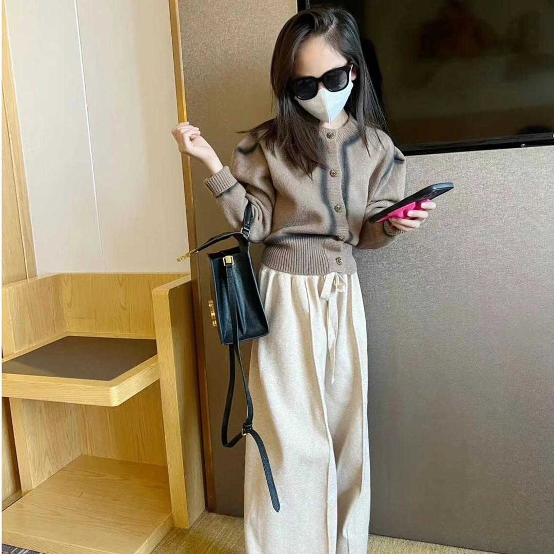 小香风开衫毛衣外套女童2023新款爆款秋冬季法式短款针织上衣套装