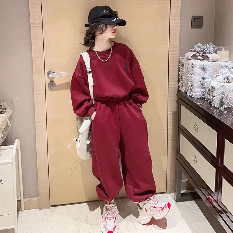 女童加绒加厚2023秋冬季新款洋气韩版百搭休闲气质显瘦绣卫衣套装