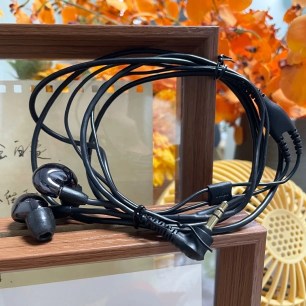 编号不一致 SE846 入耳式HiFi耳机黑色的