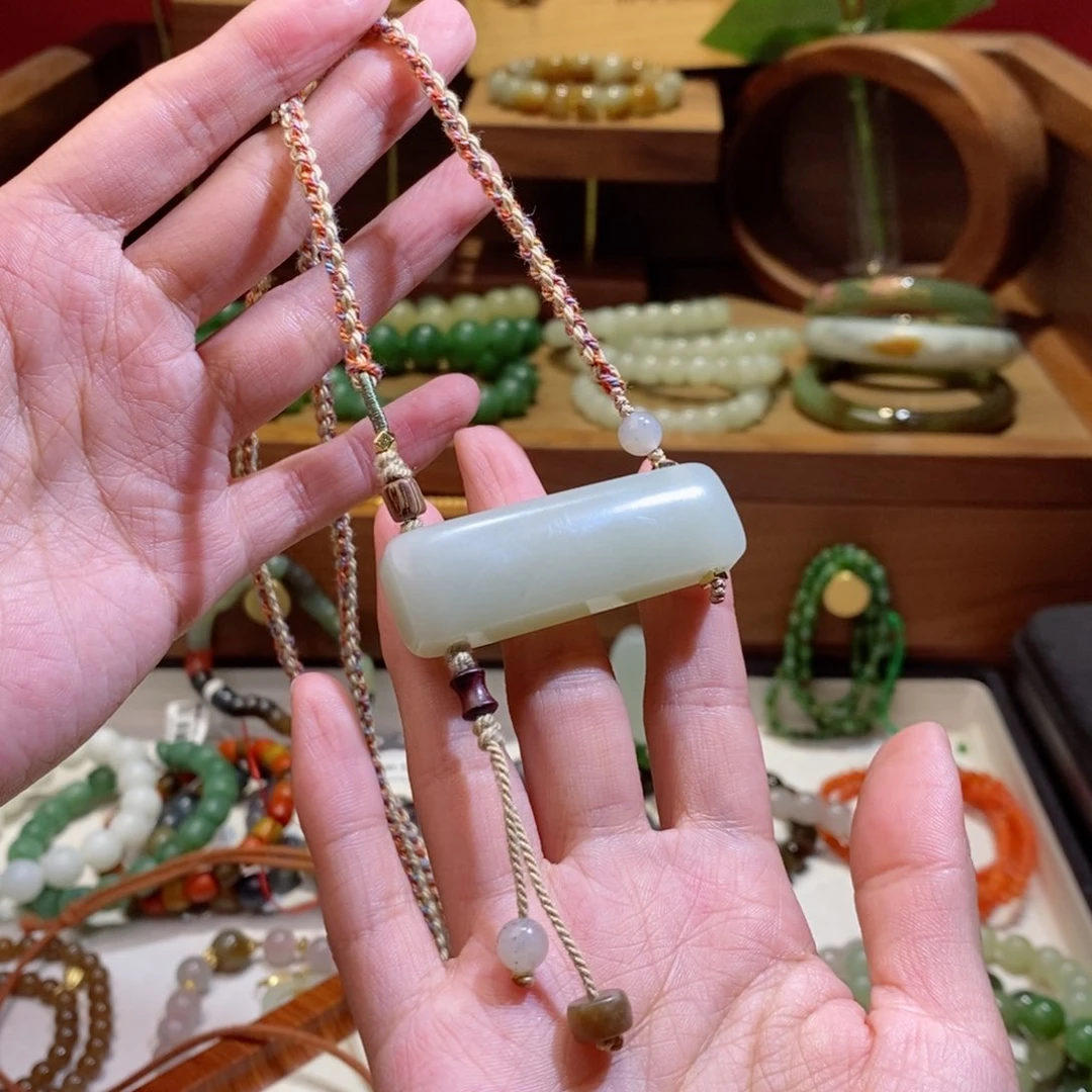 和田玉手链未镶嵌