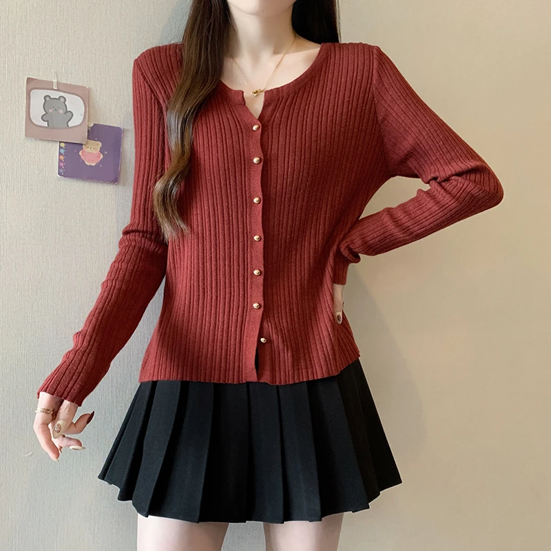 秋装新款女时尚百搭纯色坑条半开领针织上衣