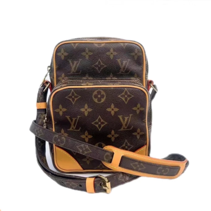 95新 LouisVuitton/路易威登 小号双层相机包单肩lv斜跨包邮差包。