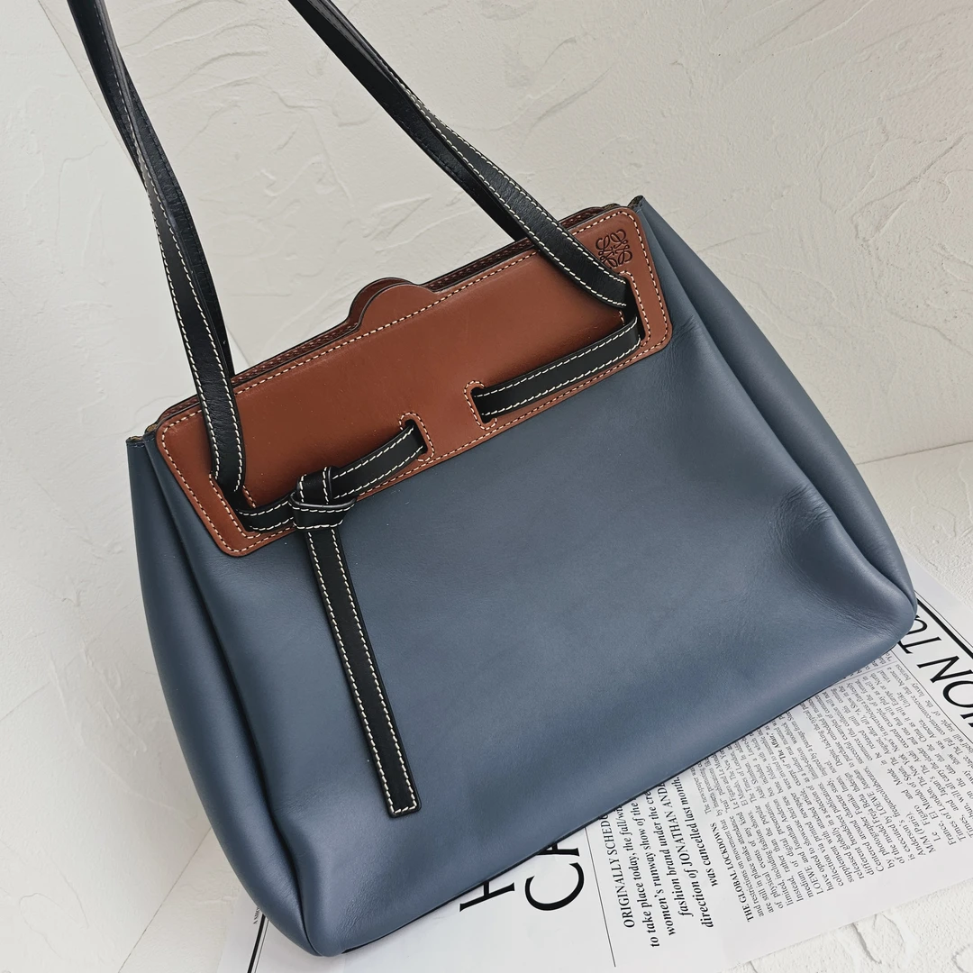 95新 LOEWE/罗意威 蓝色拼色Lazo单肩托特包购物袋/GG/7914531
