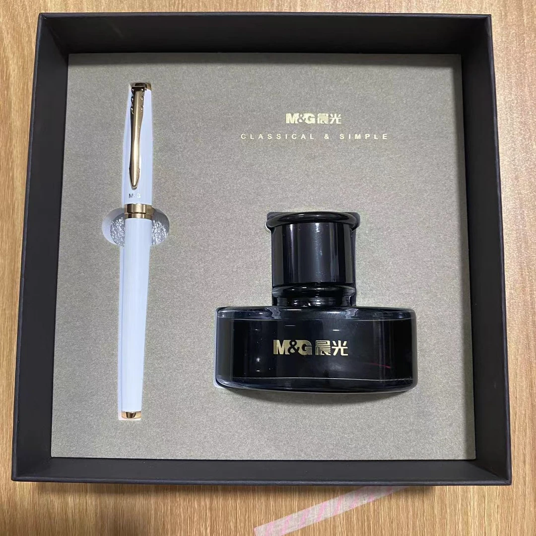 C -   经典   金属钢笔  套装   白色明尖款