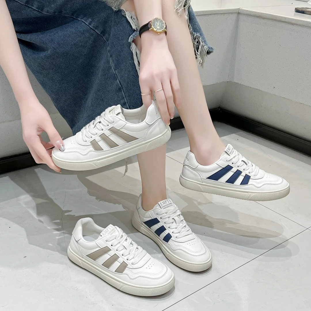 2024新款厚底韩版百搭女士小白鞋轻便休闲鞋软底运动鞋子时尚