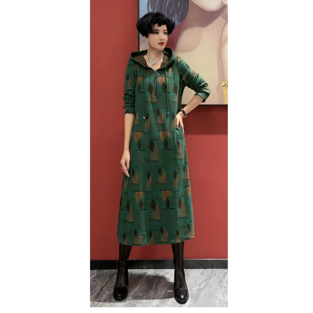 YUFEI/禹菲FJ  72723  菲姐时尚轻奢设计师款高端带帽连衣裙