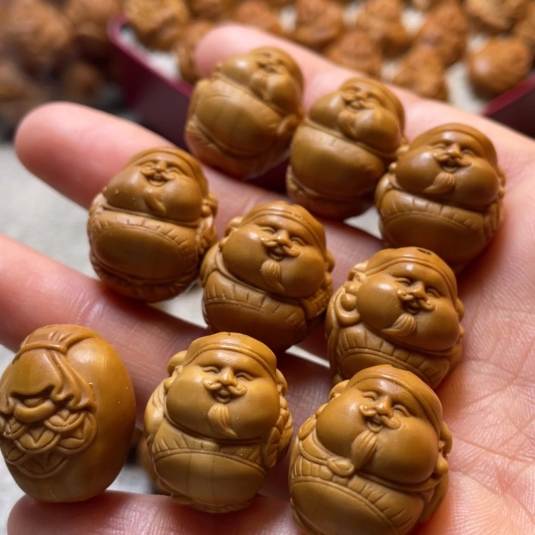 【闪购商品】橄榄核雕胖嘟嘟