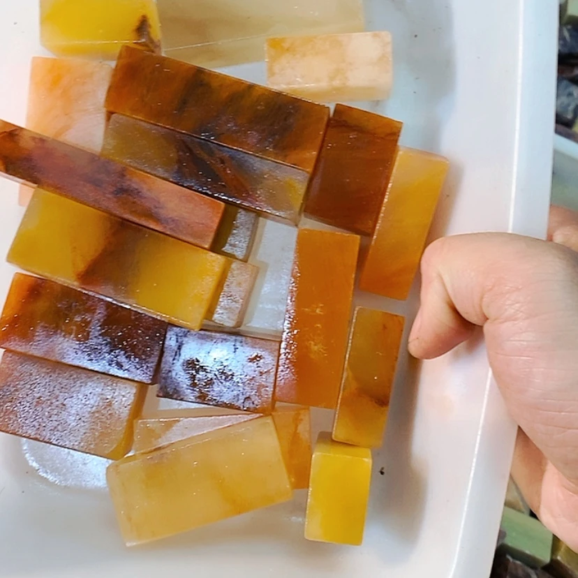 【闪购商品】巴林石印石溏**翎