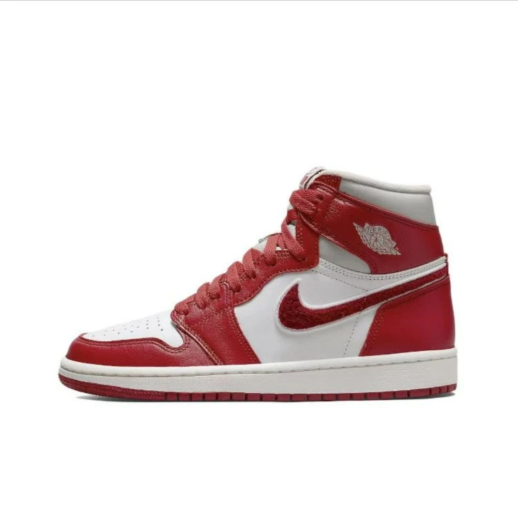 Air Jordan 1 AJ1 灰白红 摇粒绒 高帮篮球鞋 DJ4891-061板鞋休闲