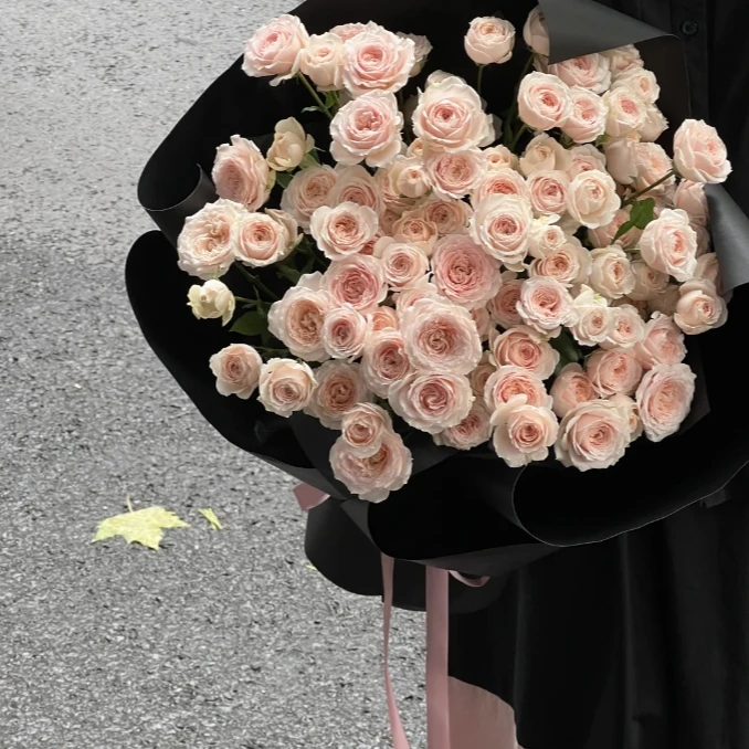 【探花甄选】珍妮贝儿 A级多头玫瑰云南基地直发 两单顺