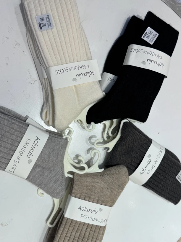 秋冬女士中筒袜加厚保暖驼绒袜纯色条纹设计混色装十双一包