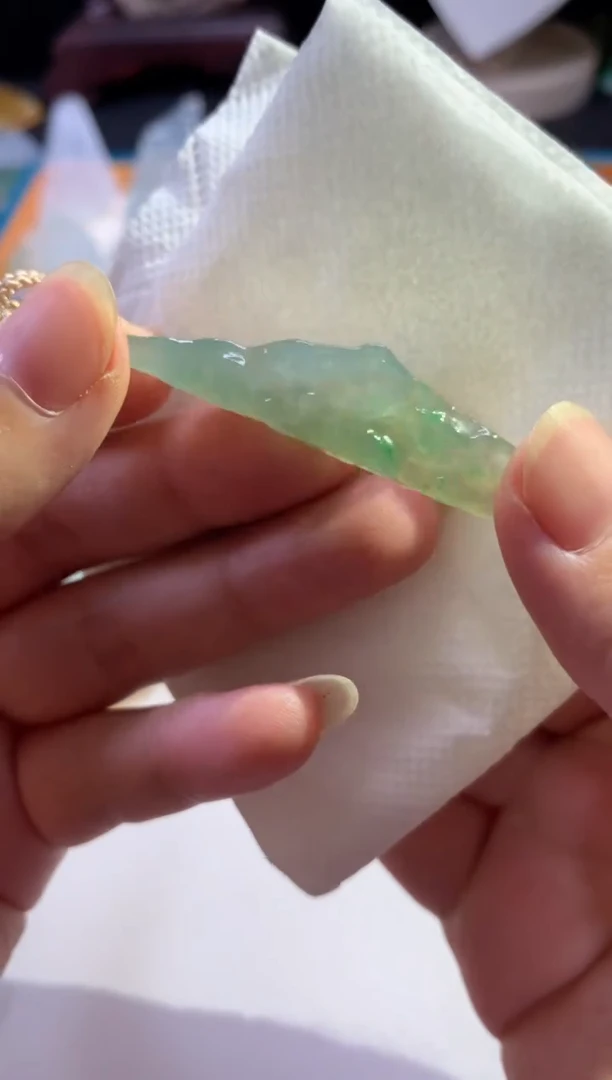 【闪购商品】翡翠颈饰未镶嵌吊坠
