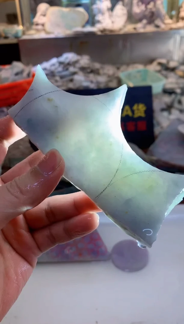翡翠裸石0朗0翡翠珠宝487
