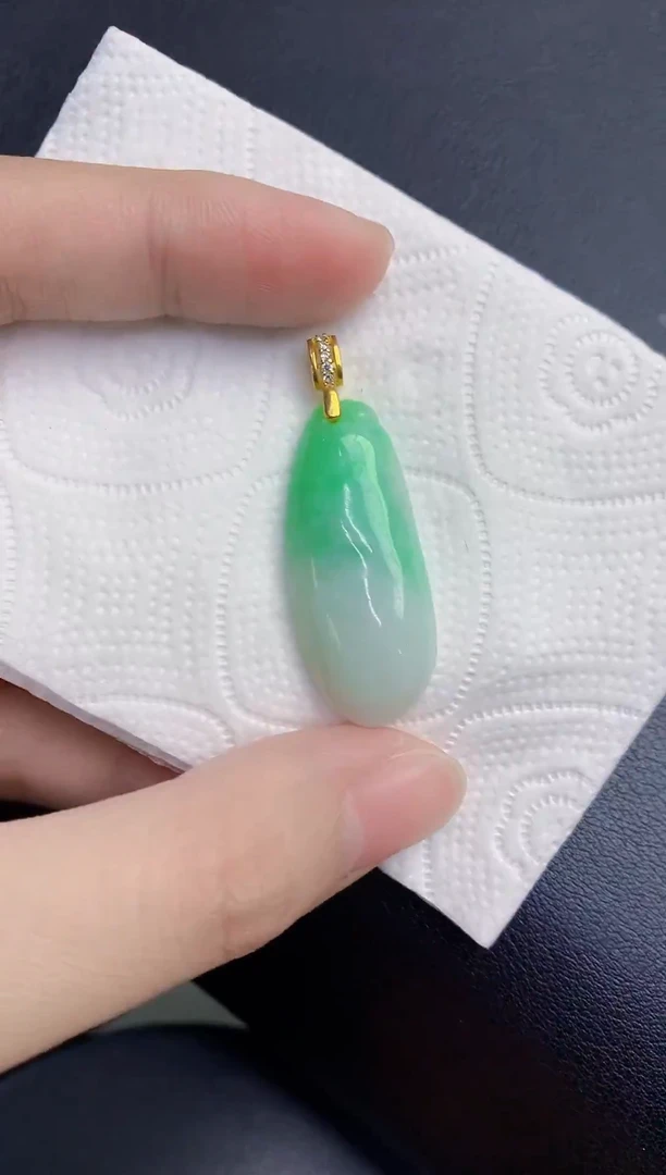 颈饰未镶嵌翡翠天然翡翠缅甸A货