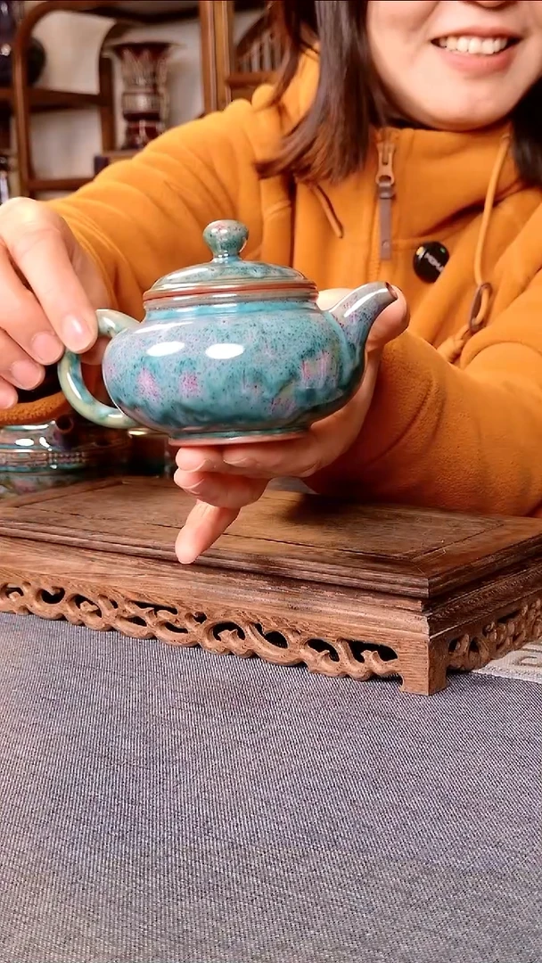 瓷片仿古壶 土魂钧瓷