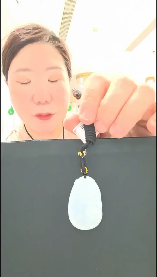 翡翠未镶嵌颈饰7如意