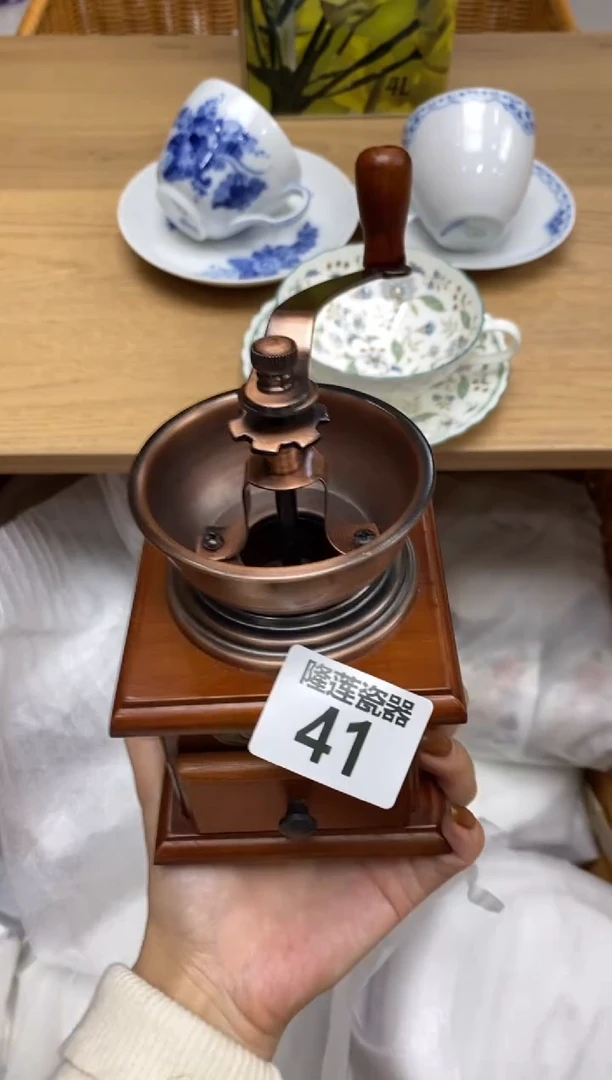 瓷片菀*隆莲瓷器欢迎大家