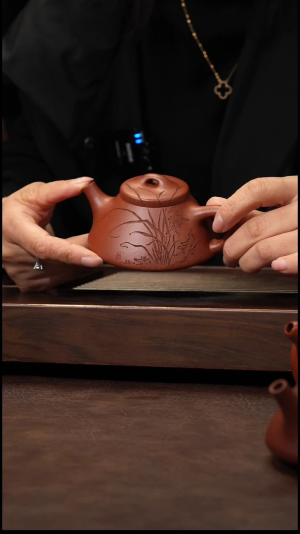 【闪购商品】茶壶紫砂红降坡乐瓢160cc左右