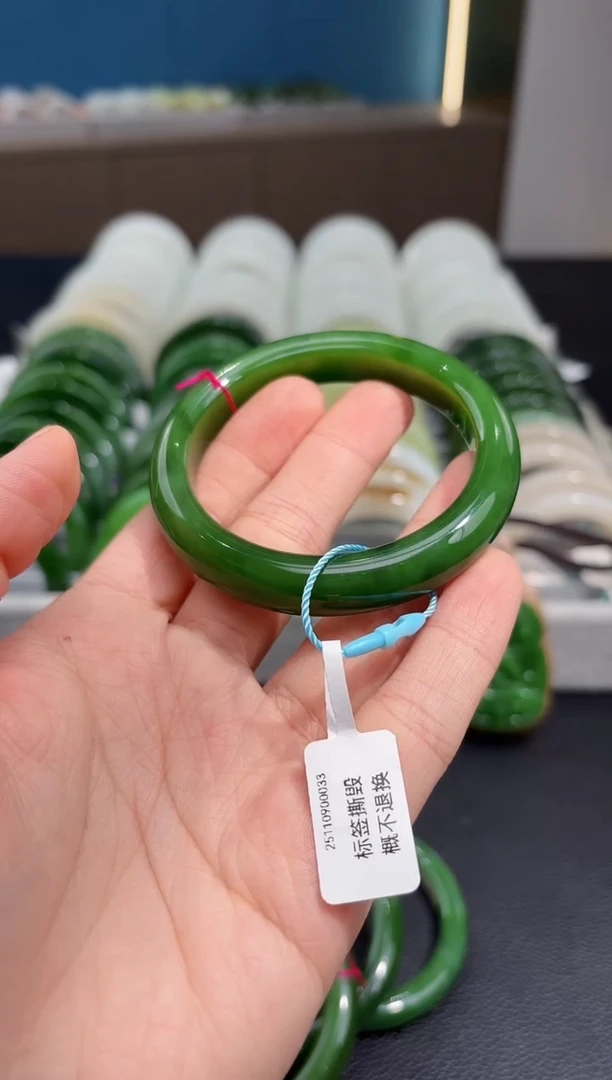 未镶嵌手镯和田玉猫眼手镯55.9