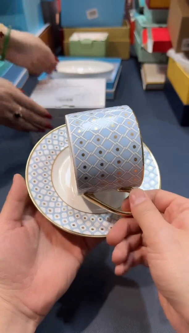 【闪购商品】碗E821-H1676全场正品，京东包邮