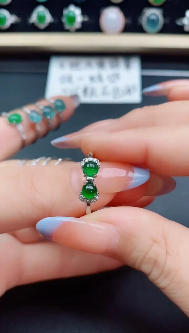翡翠戒指银S925镶嵌5050