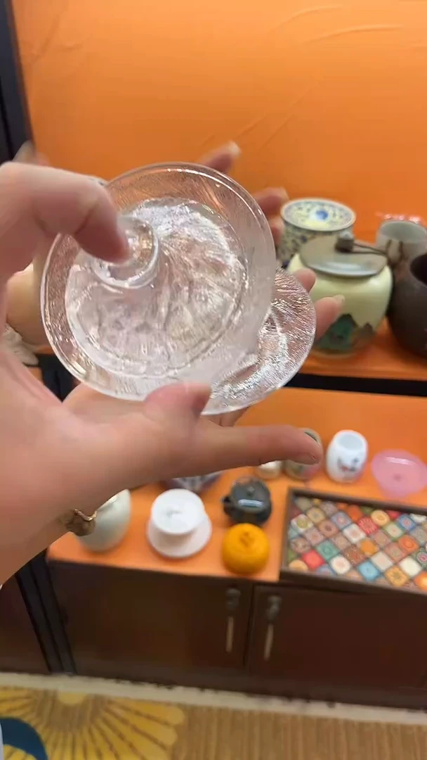 其他         茶具D