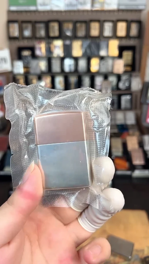 明铬品牌打火机直播间0048