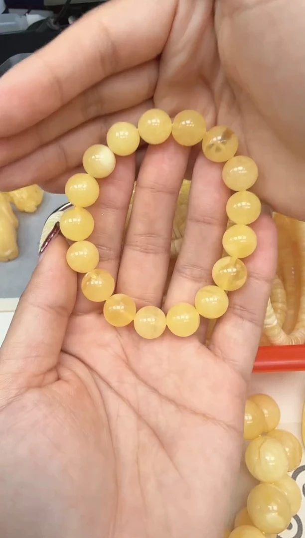 【闪购商品】琥珀裸石未镶嵌手串