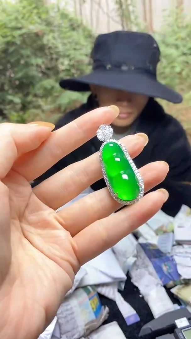 满色吊坠 所见即所得！！