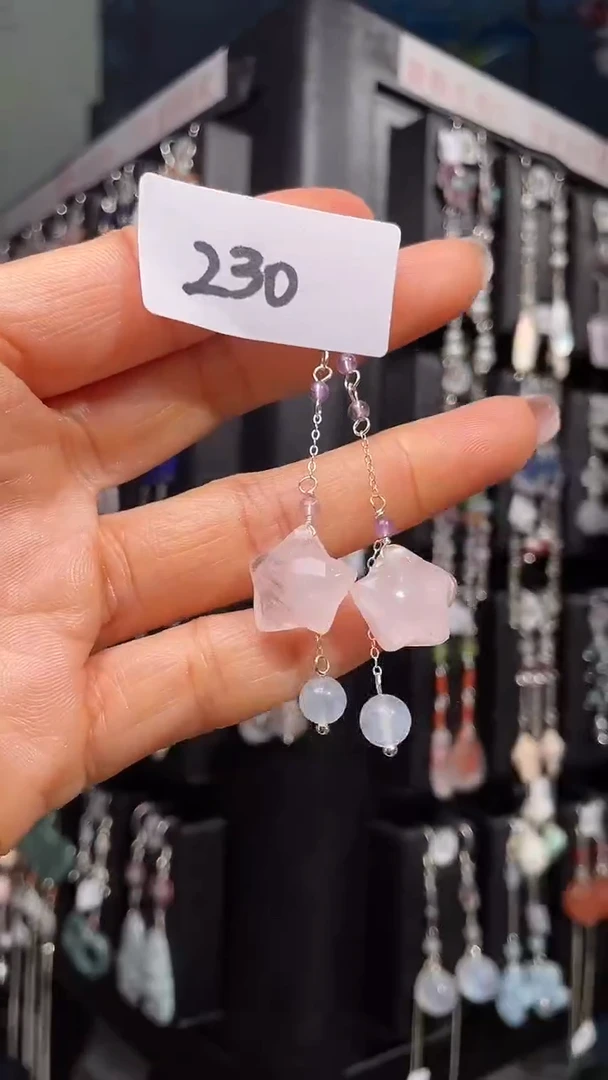 未镶嵌耳饰水晶喜欢拍