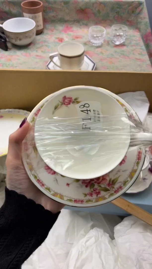 瓷片我***米       F148