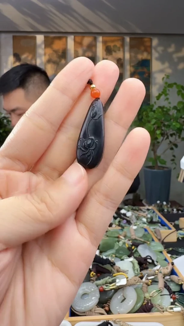 未镶嵌和田玉挂件拍一发一
