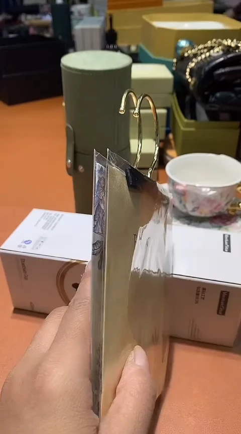 瓷片品牌 包包香水眼镜手表护肤品@@1