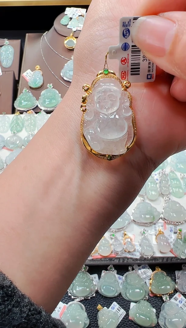 【闪购商品】翡翠吊坠(不含链)18K金镶嵌财神爷吊坠625