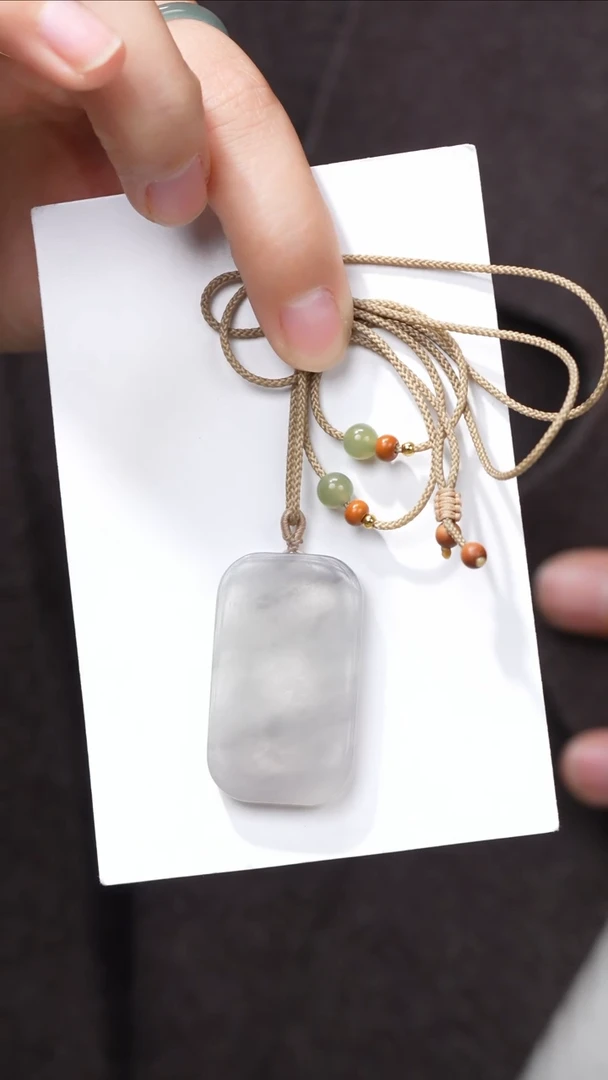 【闪购商品】和田玉颈饰未镶嵌烟紫无事牌