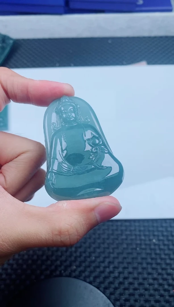 翡翠未镶嵌颈饰111111111