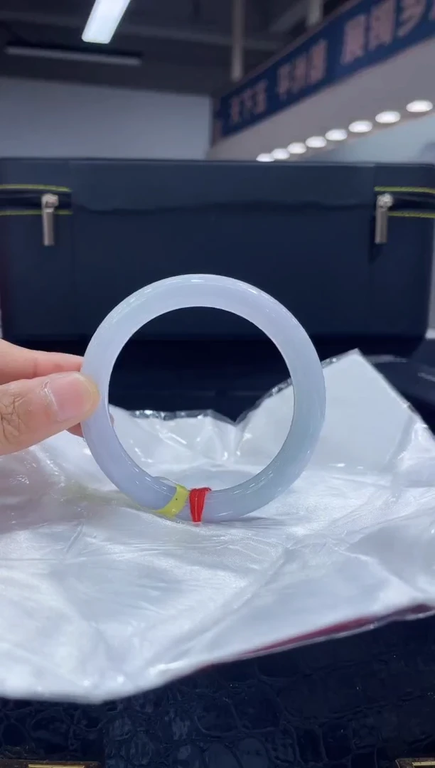 未镶嵌手镯翡翠4 5556