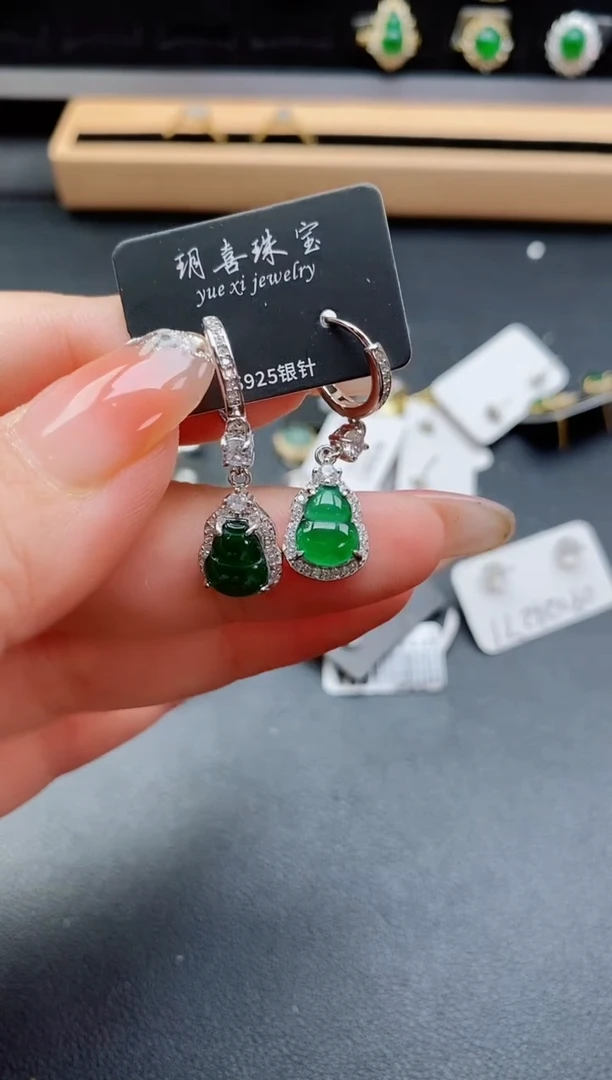 银S925镶嵌戒指翡翠1