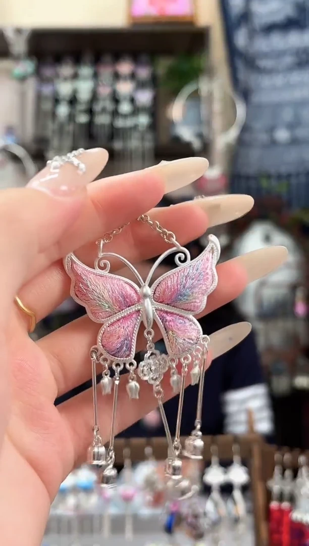 织绣民族风非遗老绣饰品526