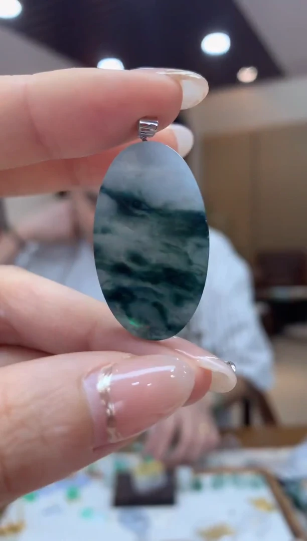 吊坠(不含链)18K金镶嵌翡翠无事牌