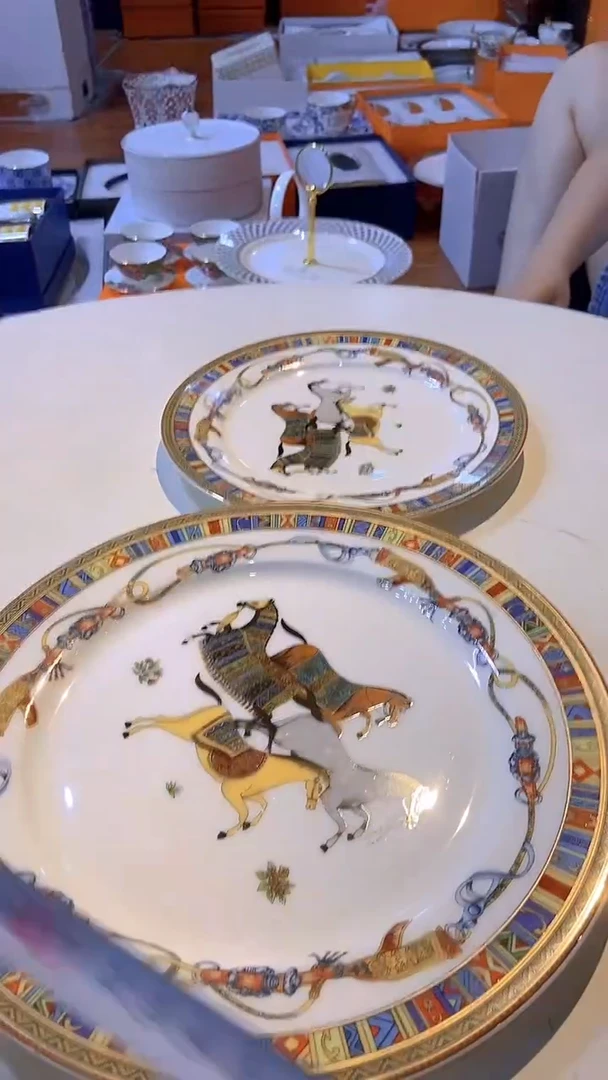 鸿辉家品牌瓷器，京东包邮！