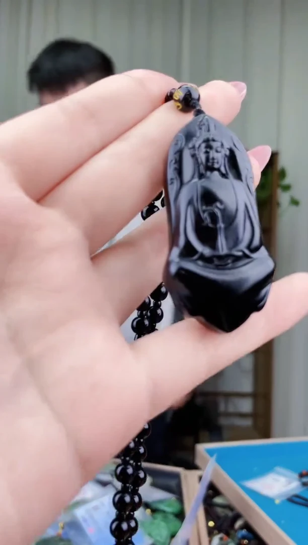 和田玉未镶嵌挂件拍一发一，多样性发货！