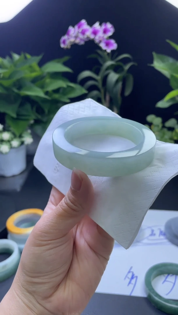 定制翡翠手镯未镶嵌天然缅甸A货翡翠手镯毛胚定制56-60