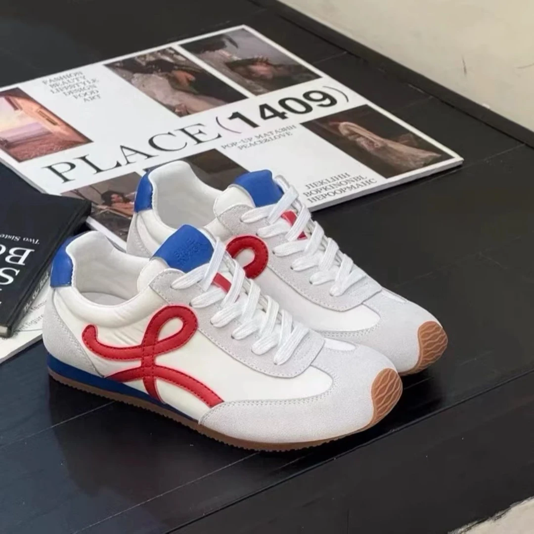 2025新款女鞋时尚百搭休闲鞋真皮透气德训女鞋236B